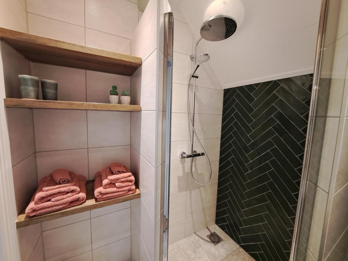 B&B Ut En Thus Sweagerbosk Екстериор снимка