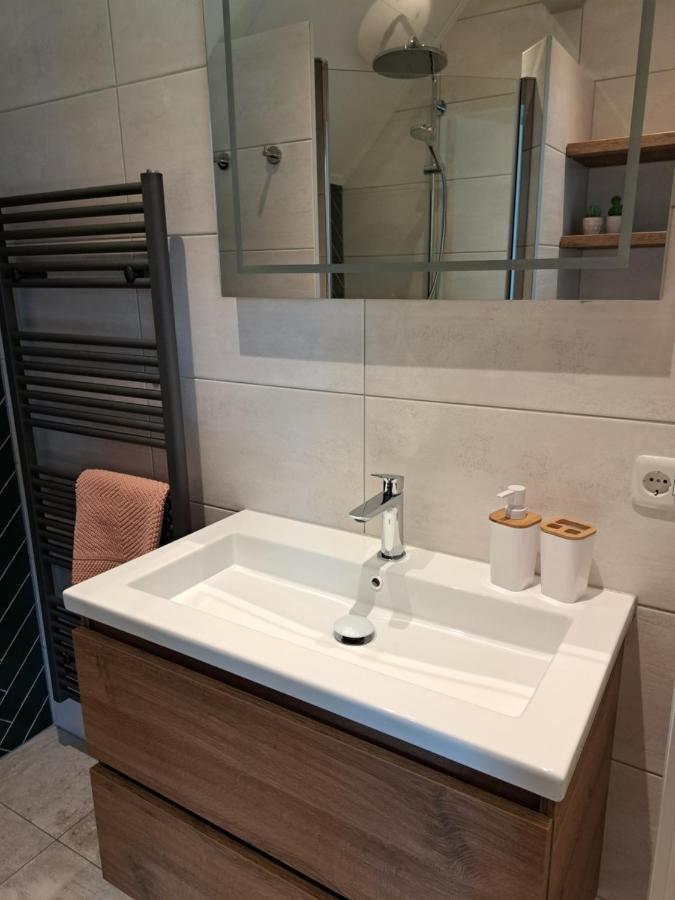 B&B Ut En Thus Sweagerbosk Екстериор снимка
