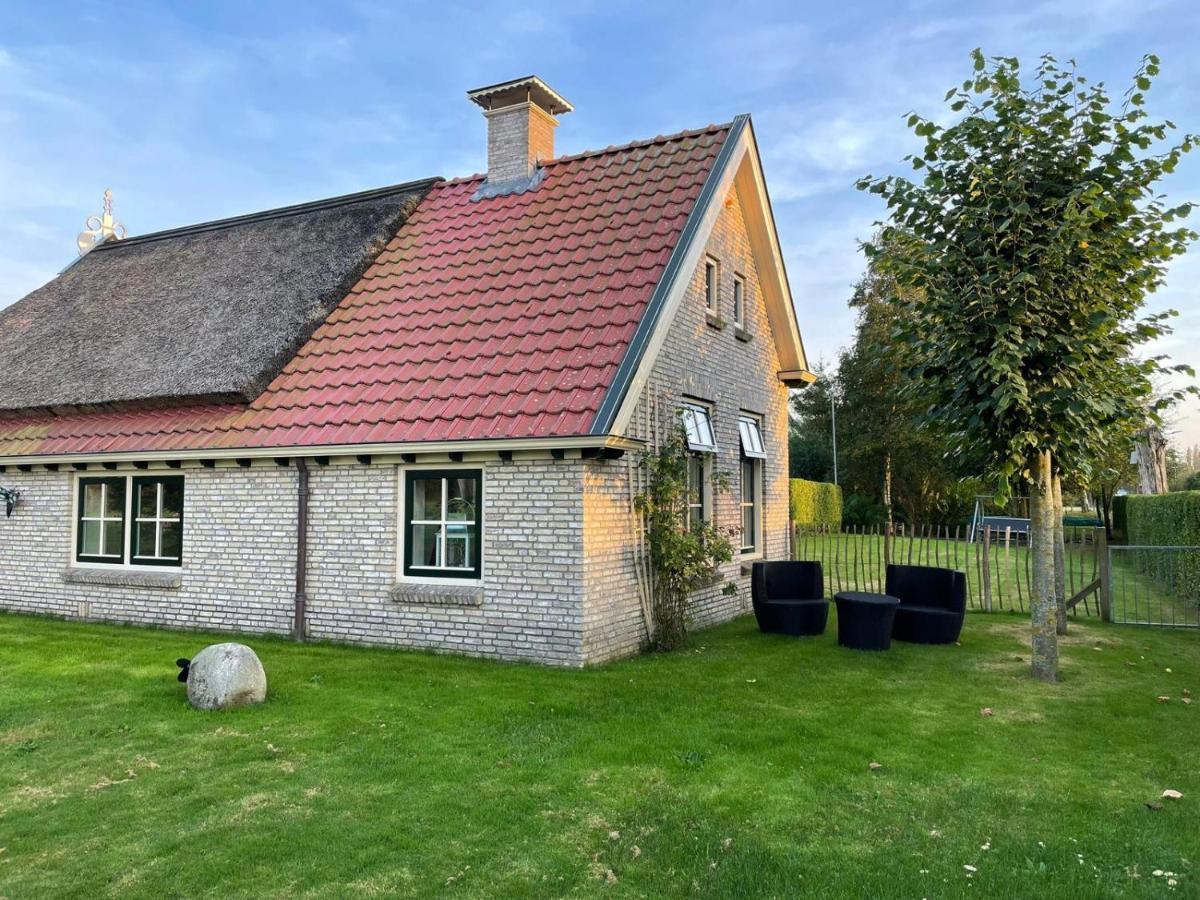 B&B Ut En Thus Sweagerbosk Екстериор снимка